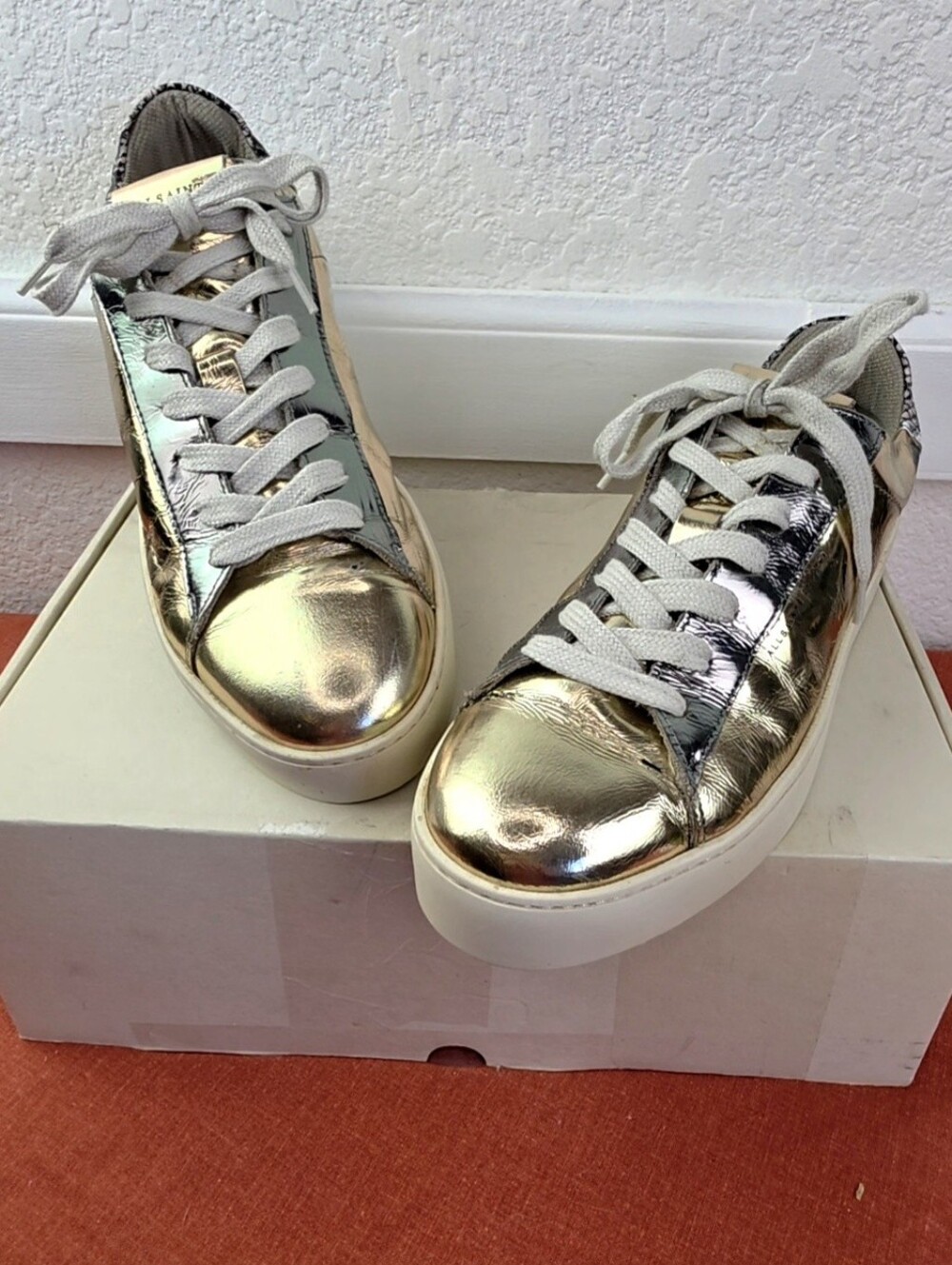 All Saints Shana Low Top Metallic Sneakers USED.
